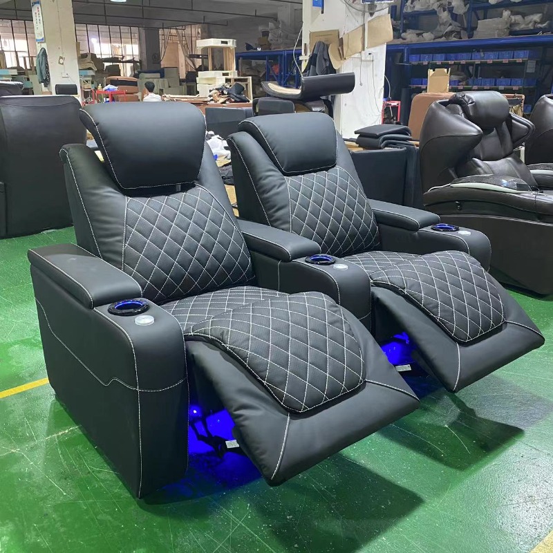Poltrona Reclinabile da Cinema - Home Cinema Chairs recensione e prezzo